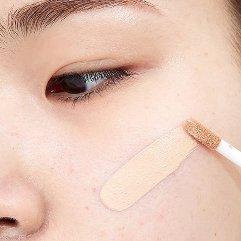 Concealer: Your Secret Weapon