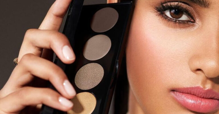 Eye Makeup For Brown Eyes: 16 Stunning Looks And Simple Tips