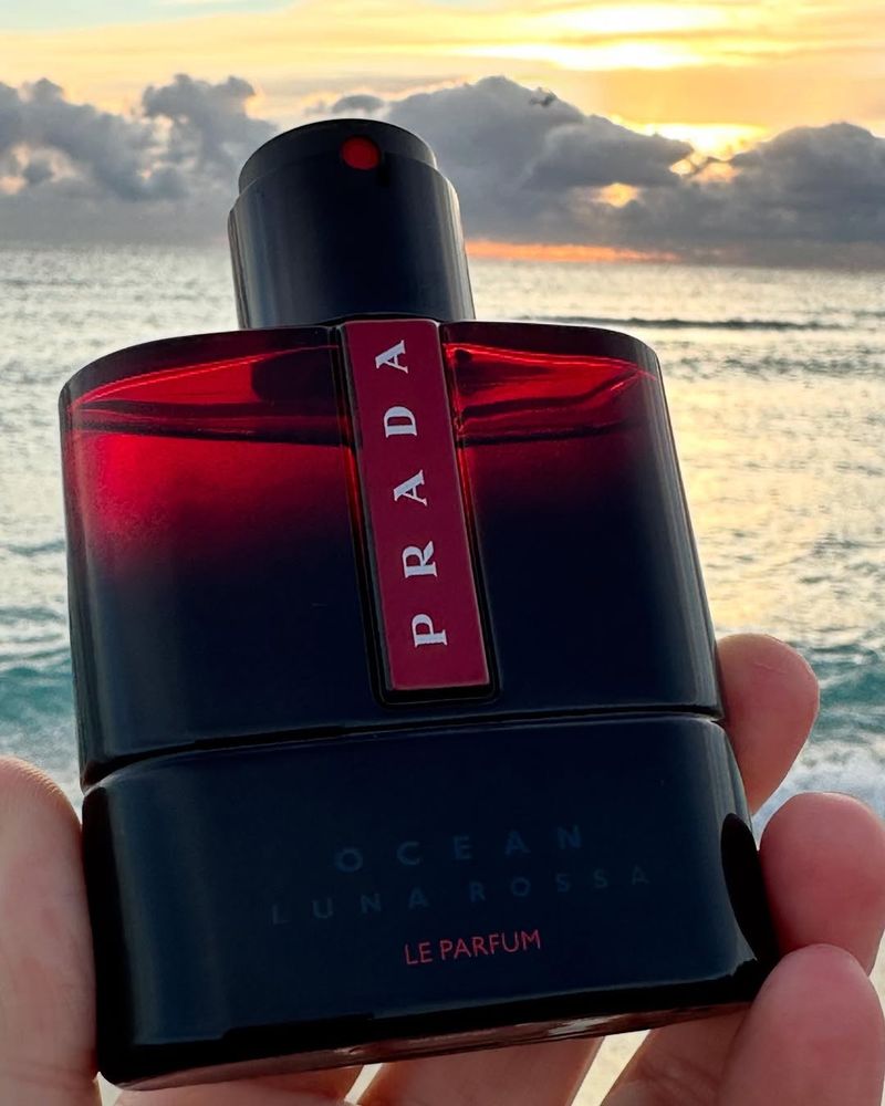 Prada Luna Rossa