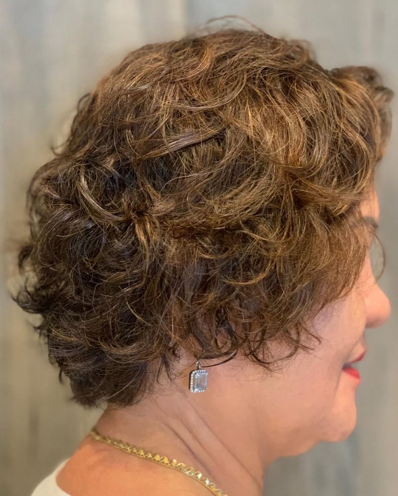 Soft Wavy Bob with Ice Tips