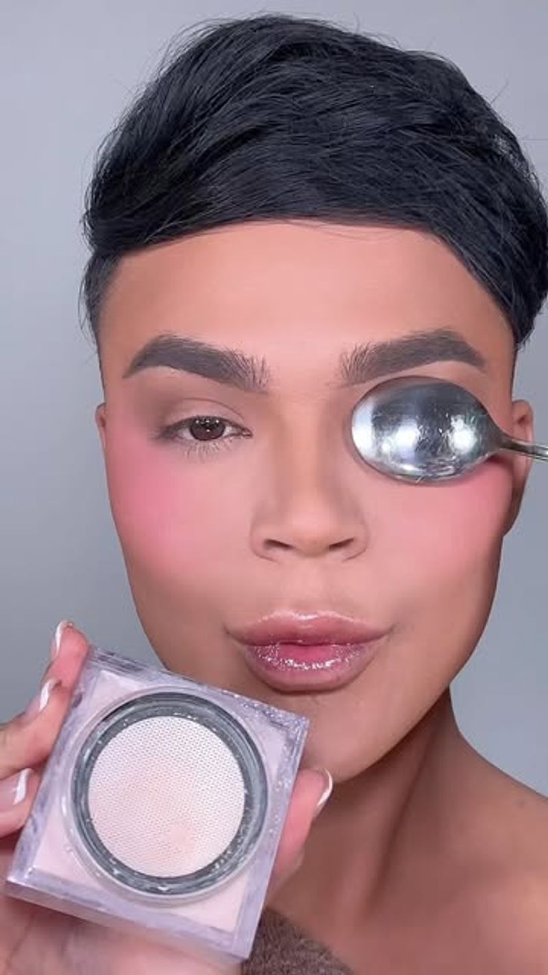 Spoon Eye Shadow Shield