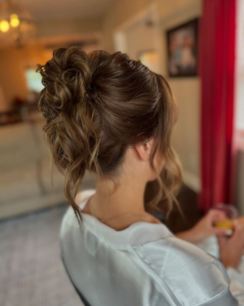 Libra - Romantic Updo