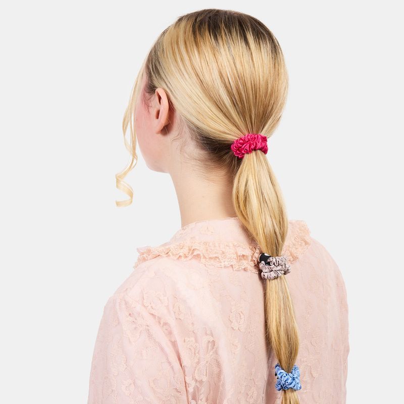 Giant Scrunchies → Silk Slim Scrunchies