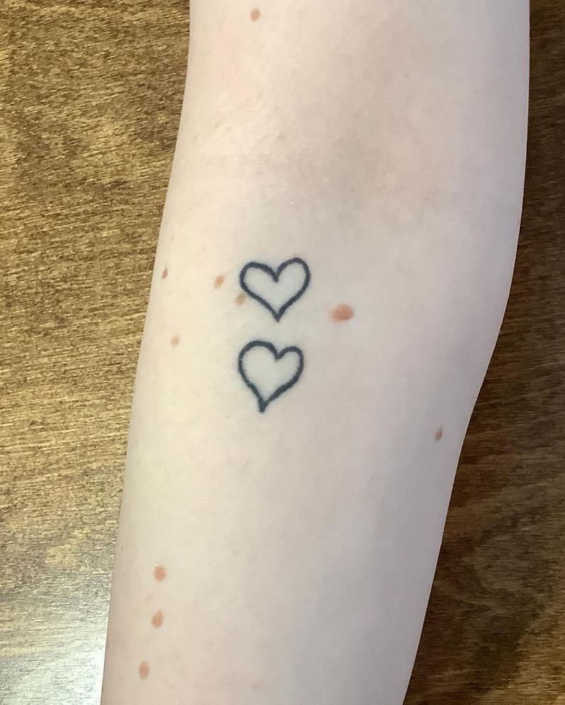 Tiny Heart Outline