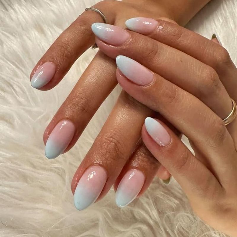 Soft Pink Ombré Nails