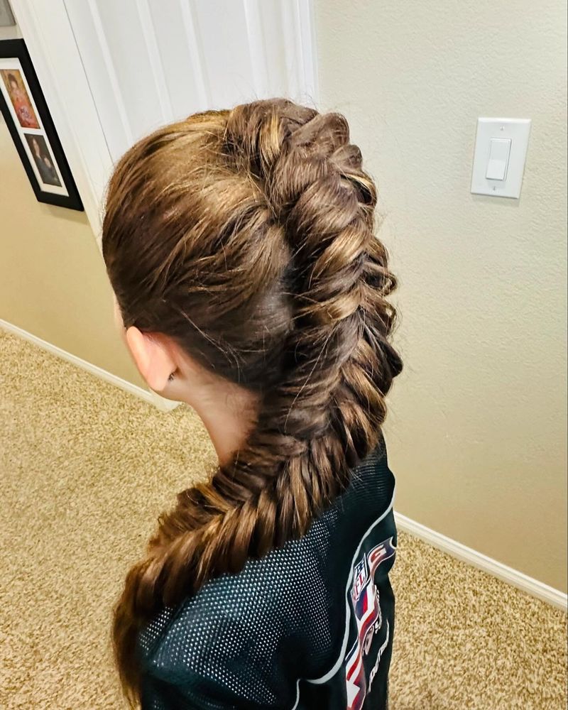 Fishtail Accent Braid