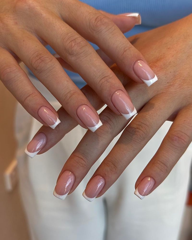 Glossy Transparent French Tips