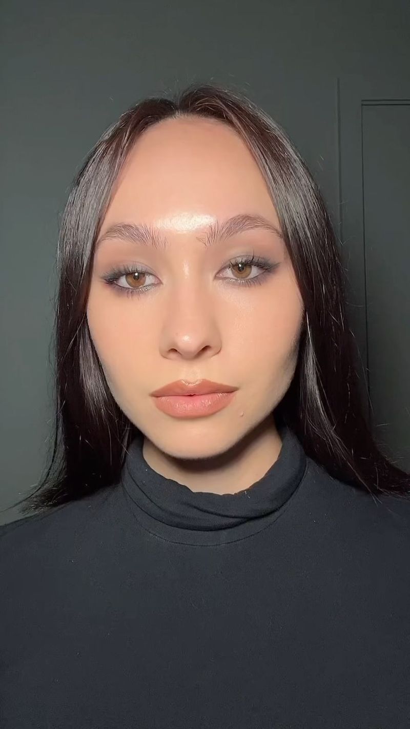Overdrawn Eyeliner Wings