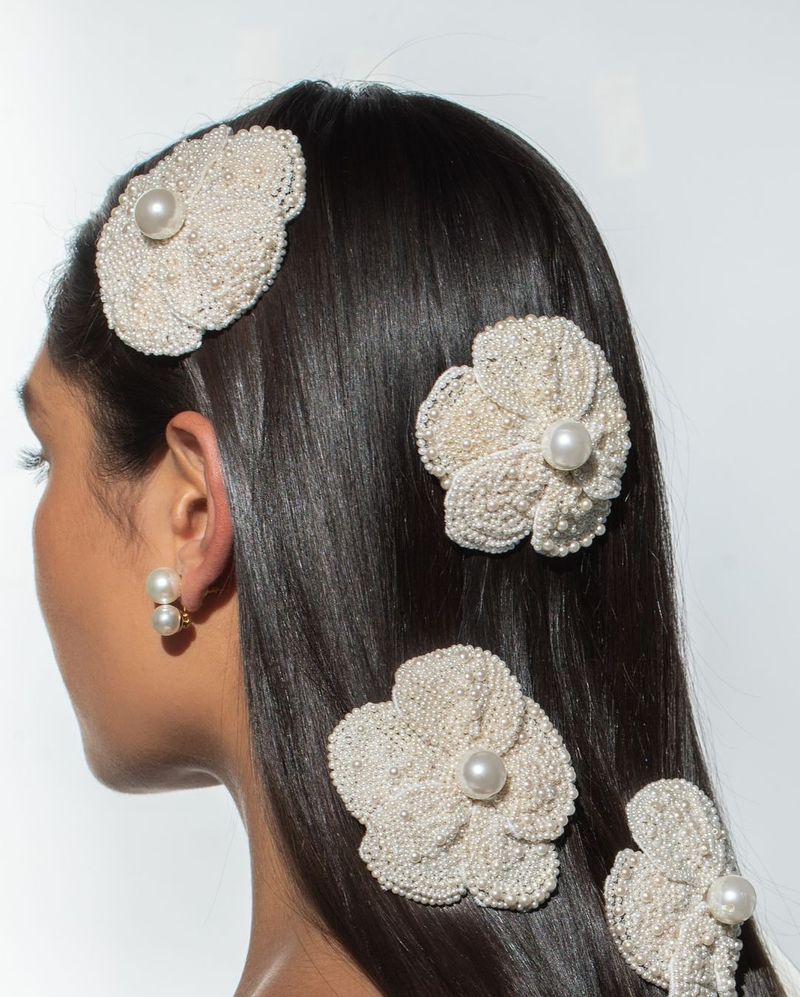 Oversized Fascinator Hats → Fine Embellished Hairpins