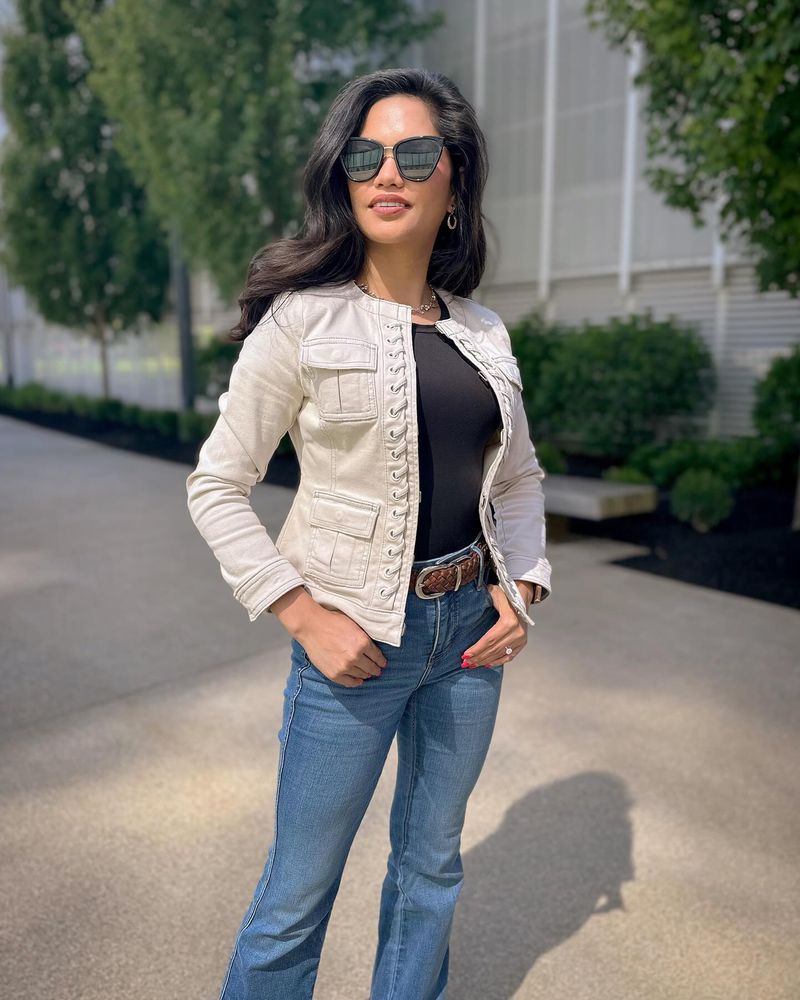 Bootcut Jeans + Silk Blouse + Heels