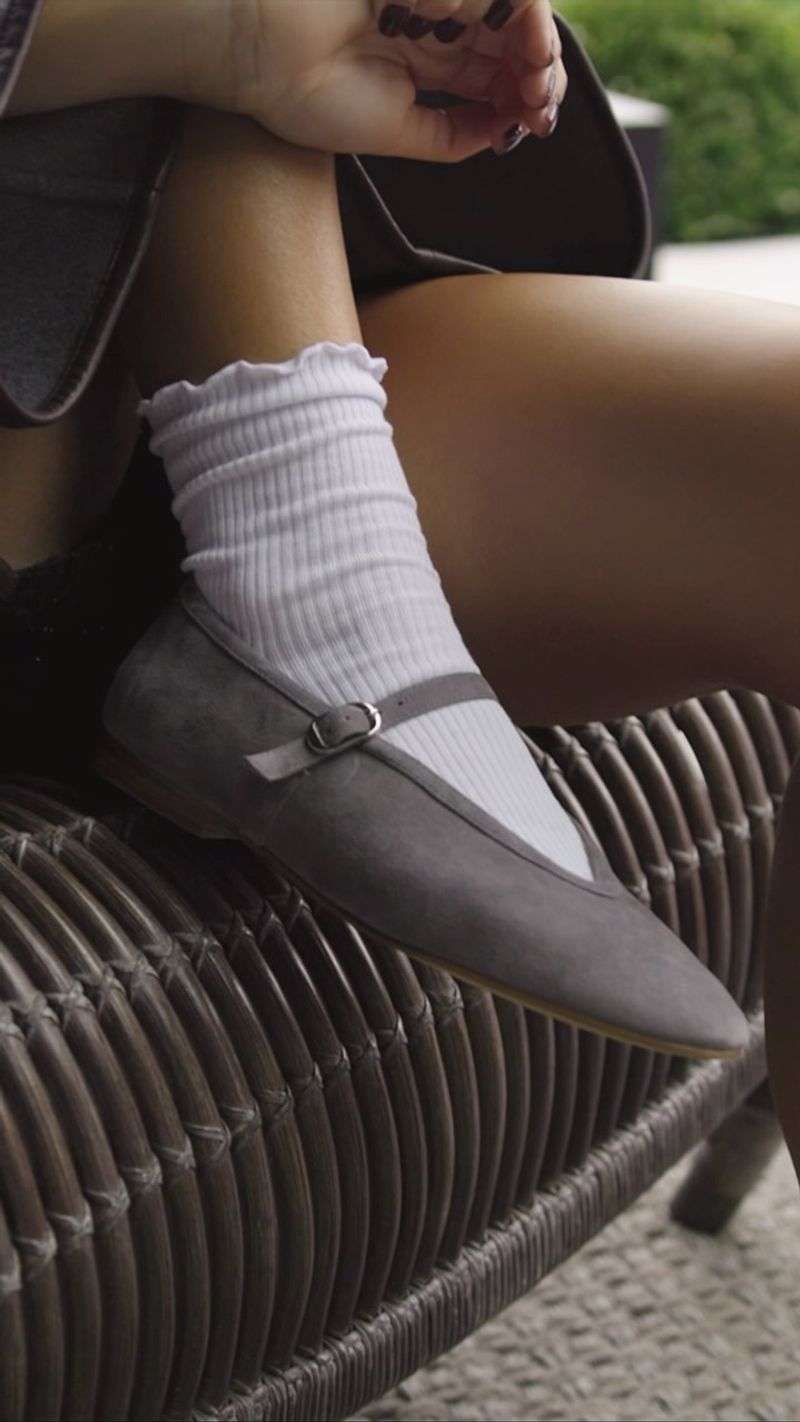 Cushioned Ballet Flats: Everyday Elegance
