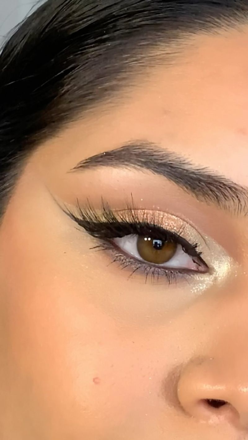 Bronze Lower Lash Line