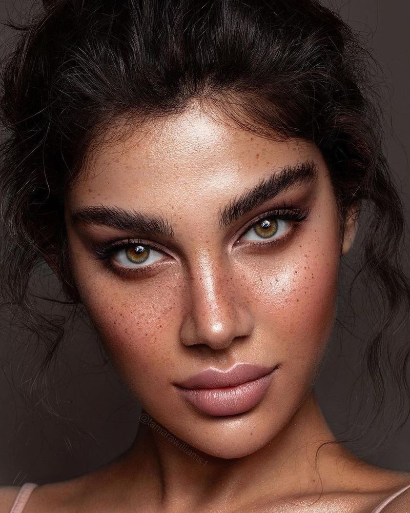 Brow Bone Brightness