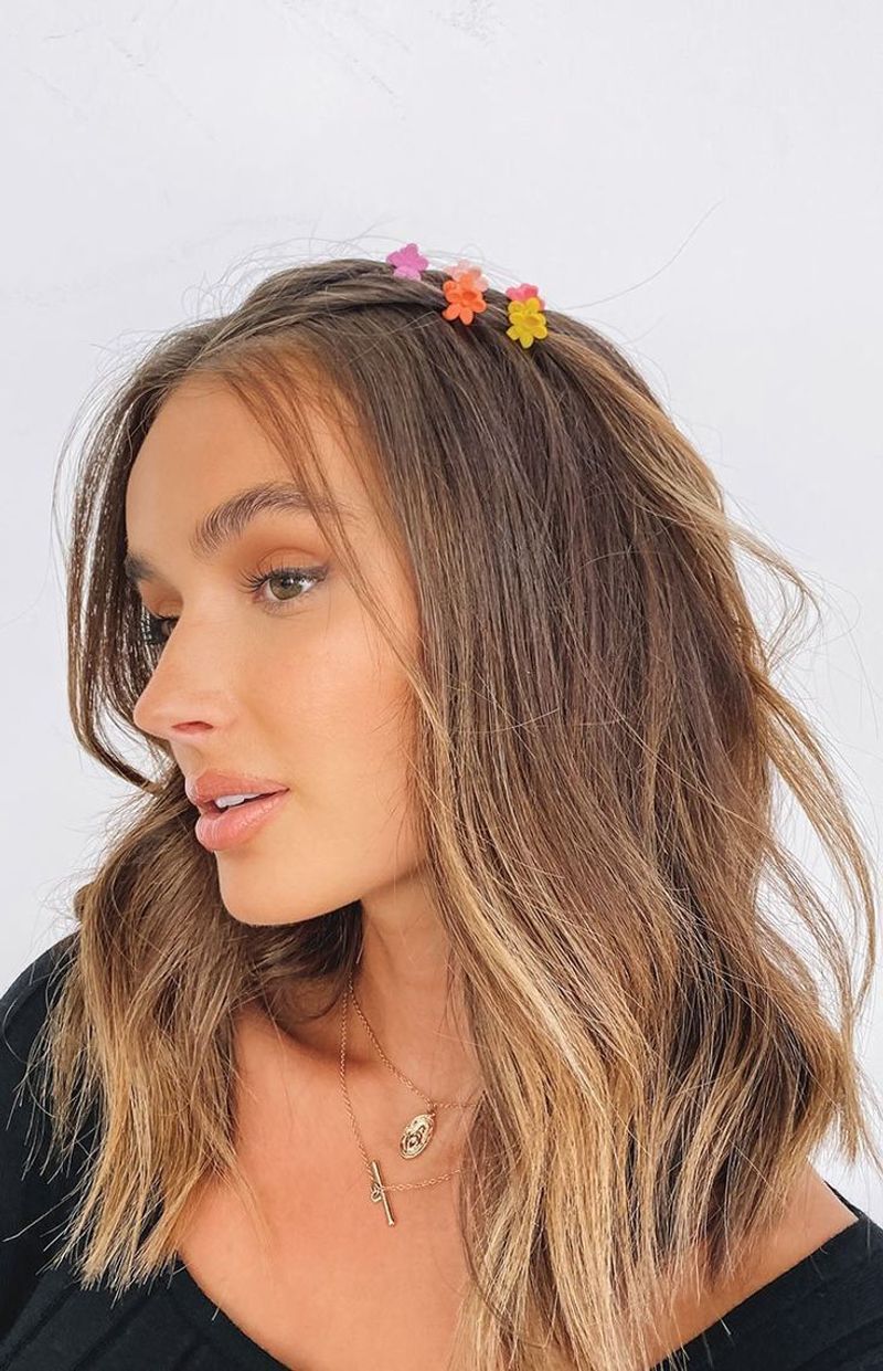 Butterfly Clip Overload → Delicate Pearl Accents