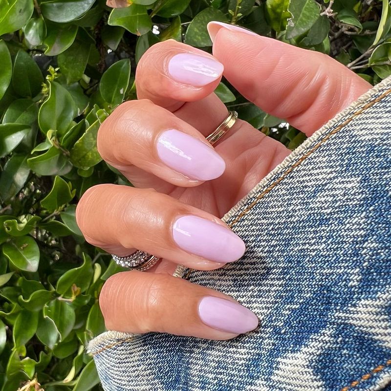 Pale Lavender Natural Manicure