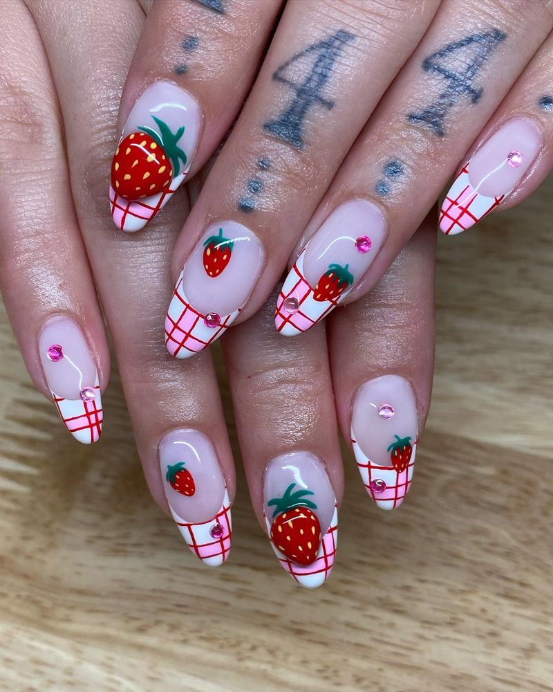 Can Be Combined with Other Nail Trends