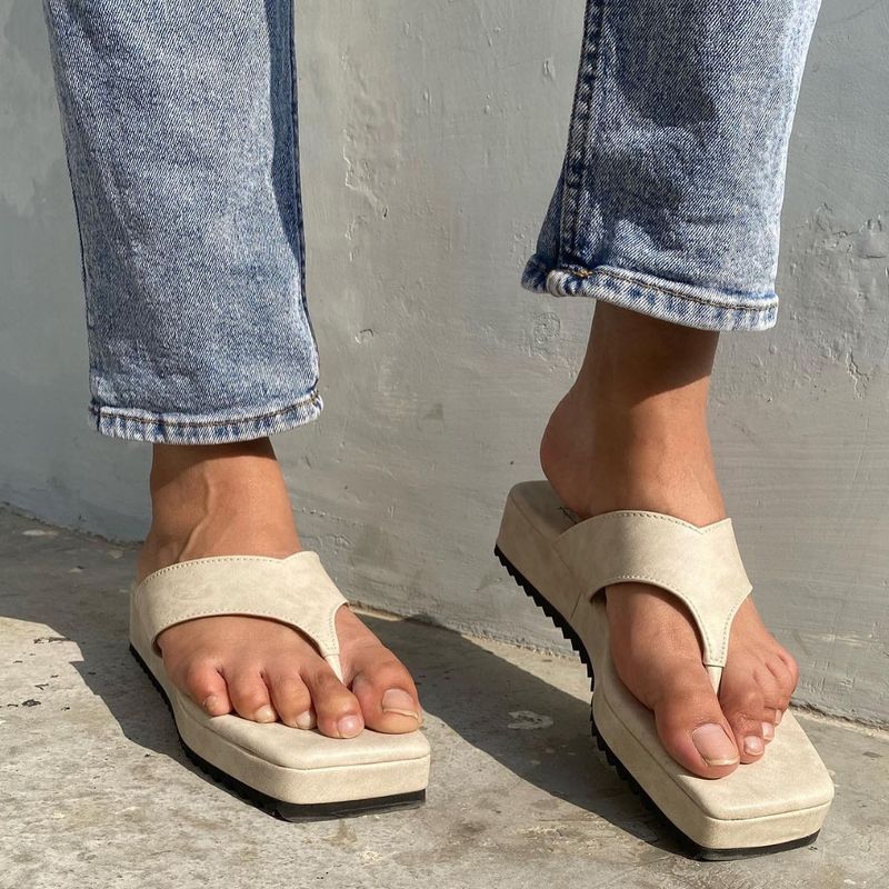 Thick-Soled Flip-Flops Are History
