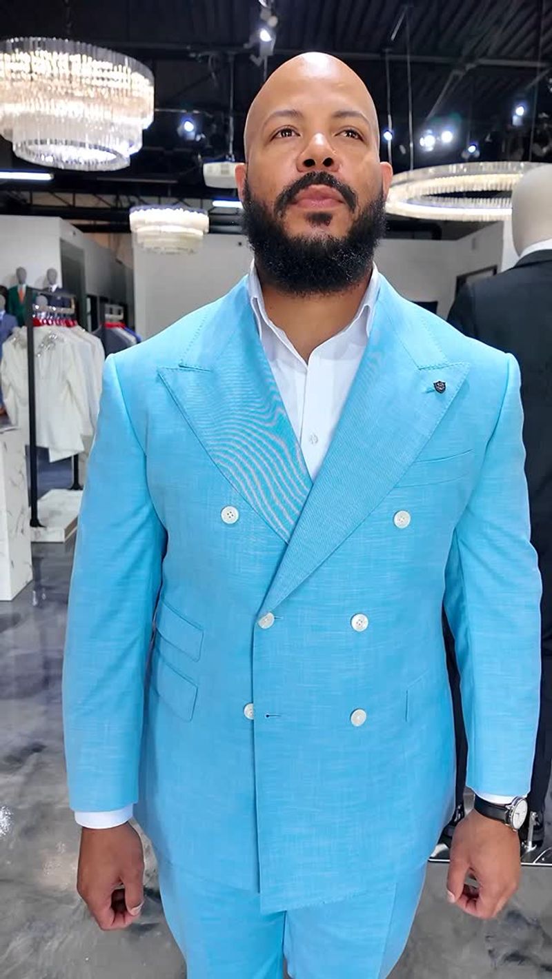 Wearing Ill-Fitting Clothes