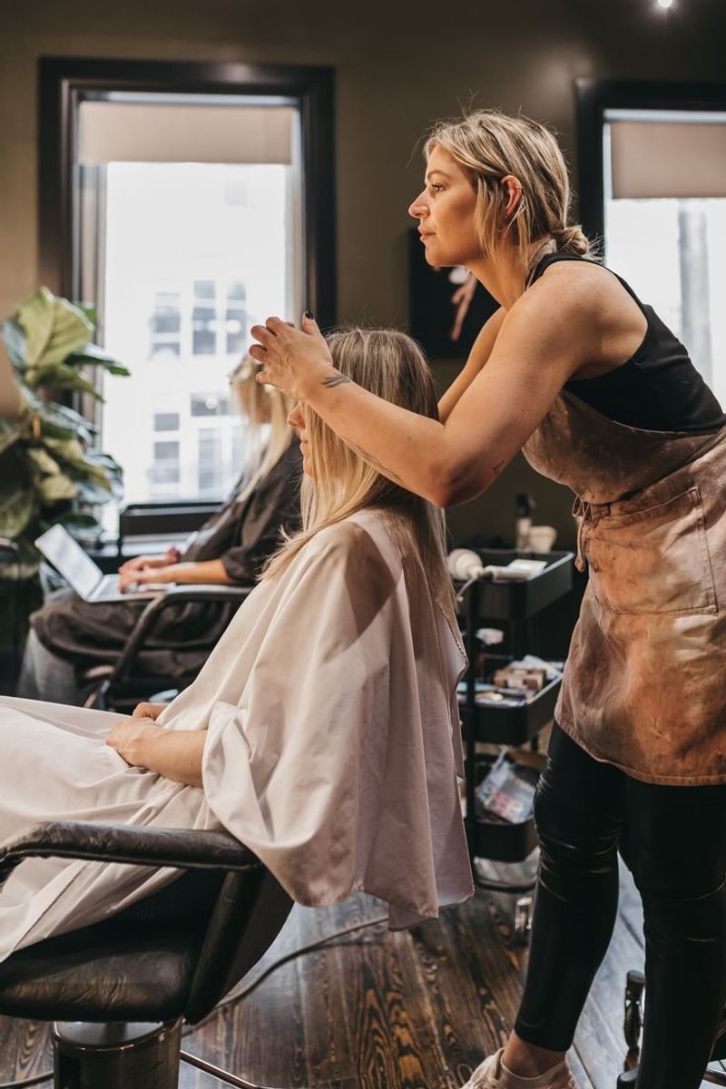 The Stylist Ignores Your Photos