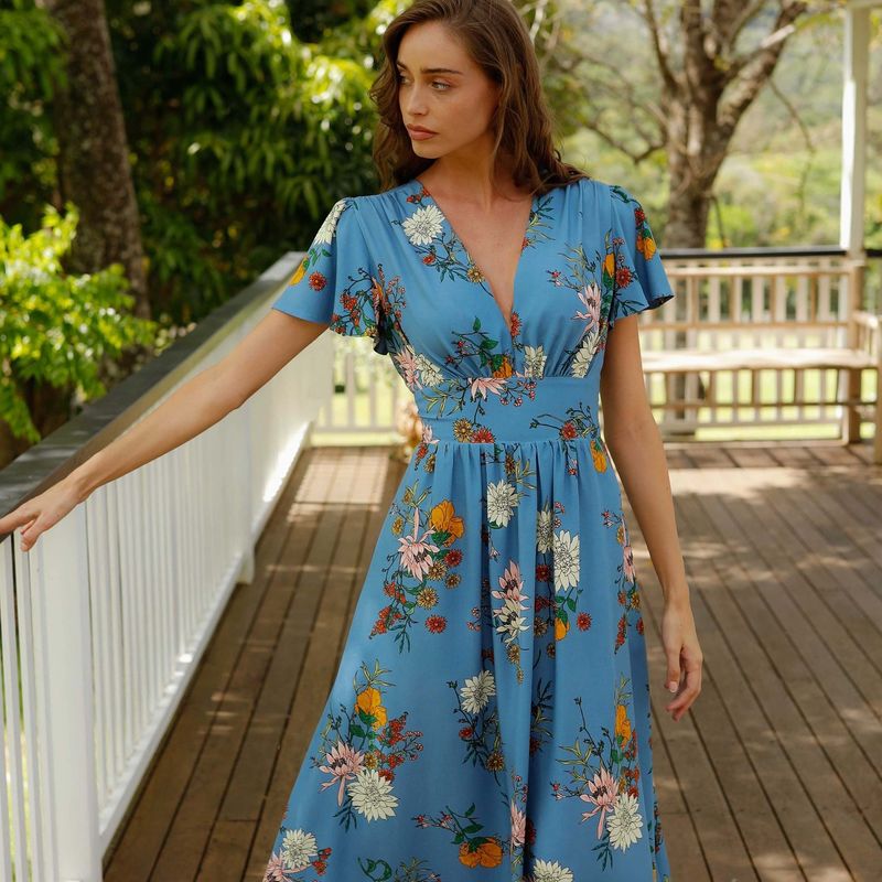 Wrap-Style Daisy Print