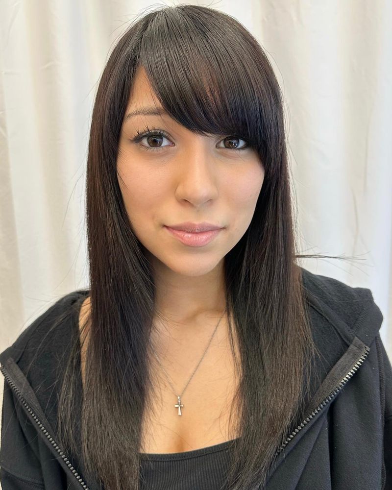 Side-Swept Fringe