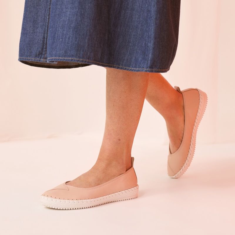 Ballet Flats With Cushioned Soles