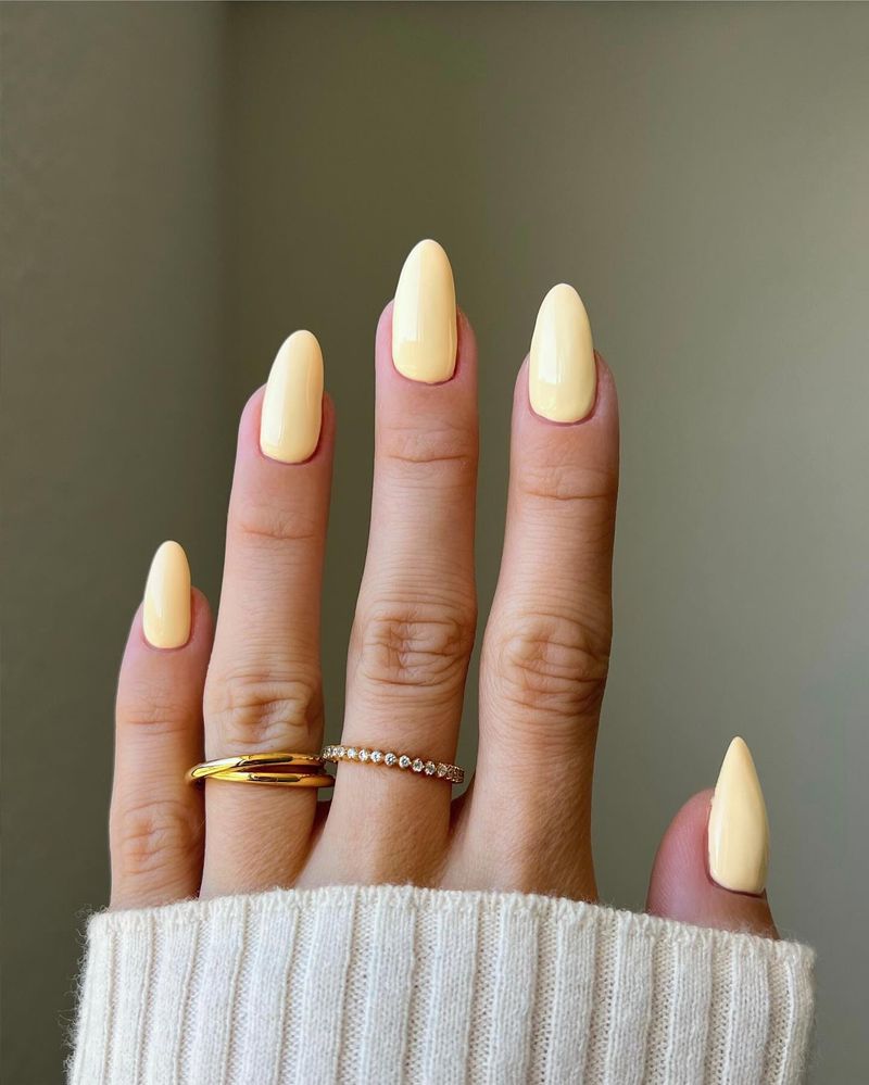 Banana Split Minimalist