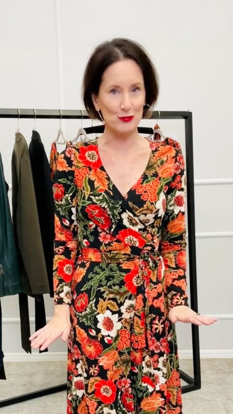 Office-Ready Tulip Sheath