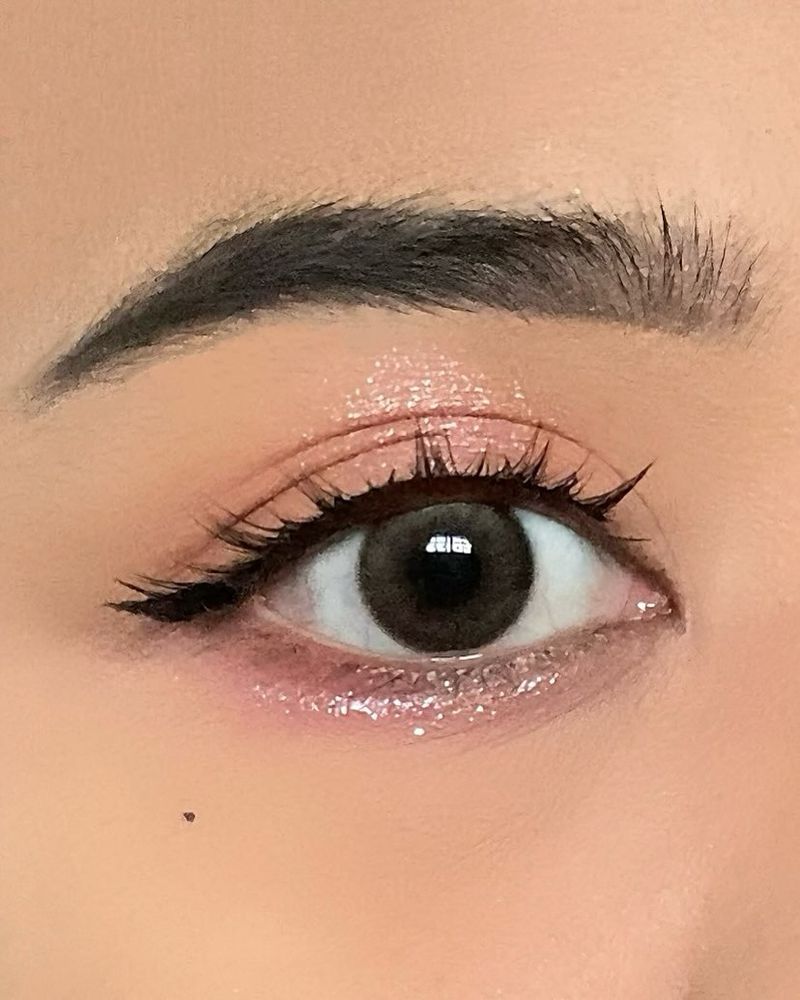 Tightlining Magic for Round Eyes