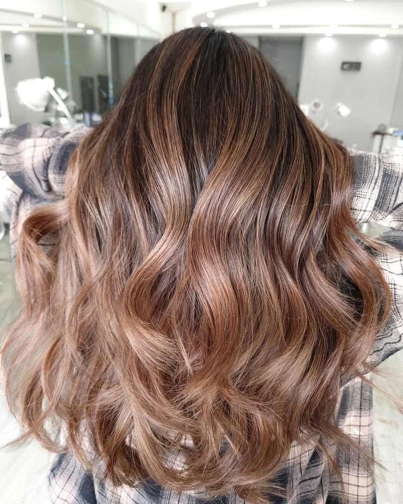 Bronde For Hazel Eyes And Olive Skin