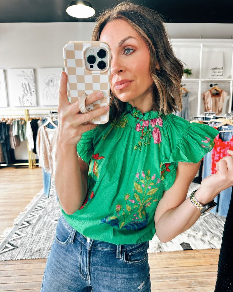 Flutter-Sleeve Blouse