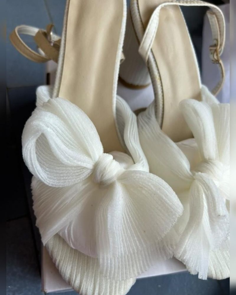 Bow-Tie Heels with Satin Box Clutch