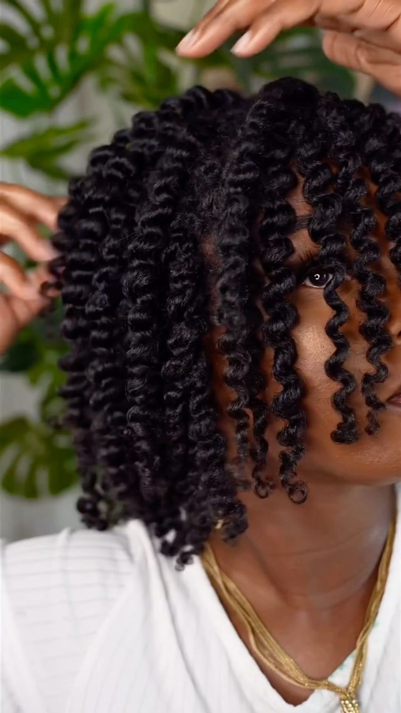Stretched Twist-Out