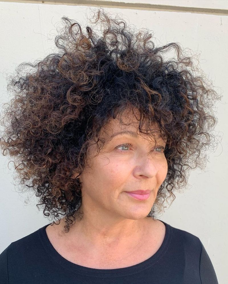 Soft Round Curl Cut