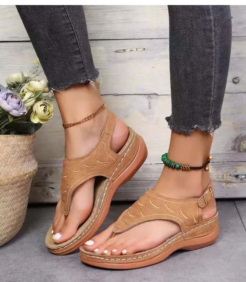 Orthotic-Friendly Sandals