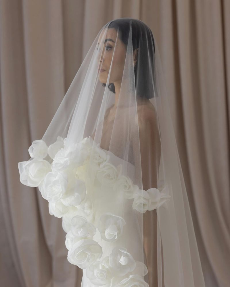 Classic Veils With Modern Twists
