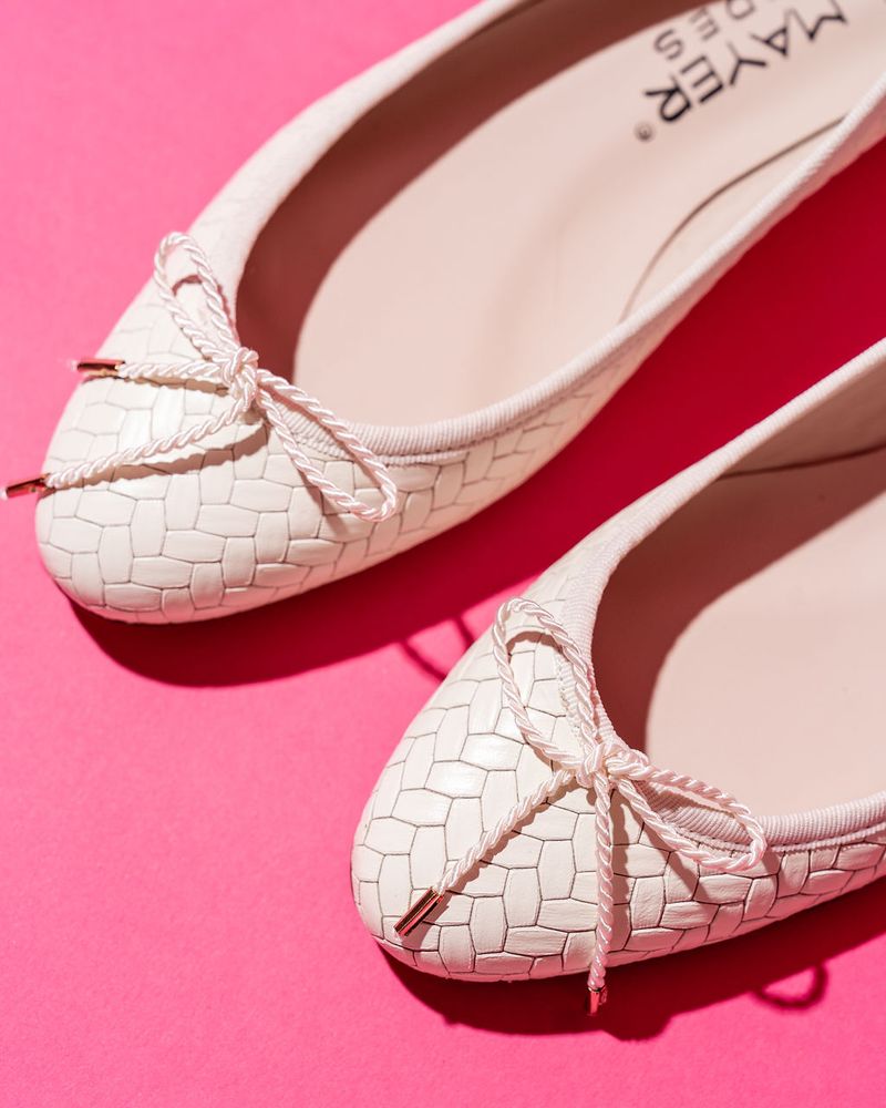 Pale Pink Bow-Detail Charmers