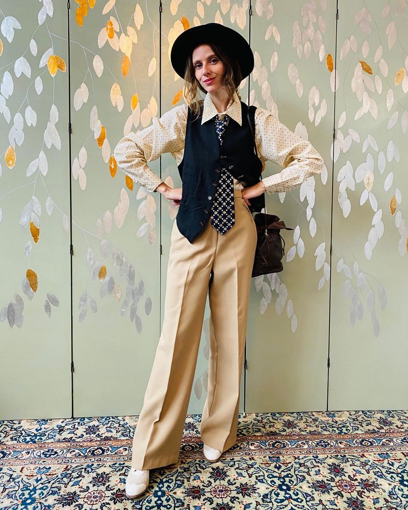 Diane Keaton's Annie Hall Menswear in Annie Hall