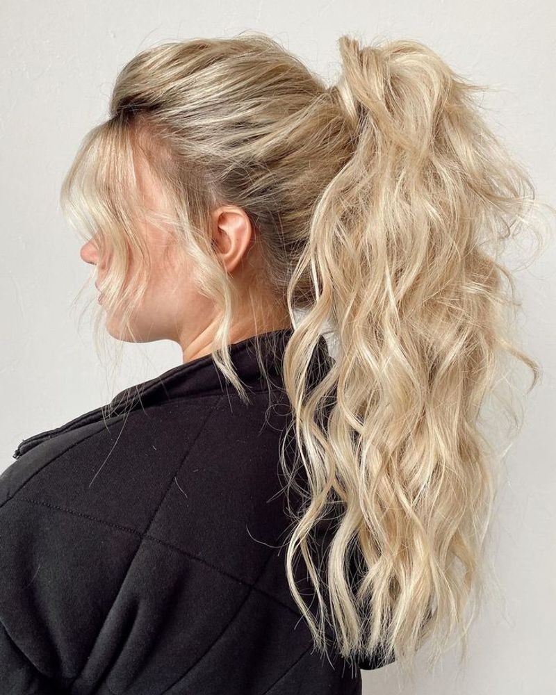 Puffed-Up Top Knot