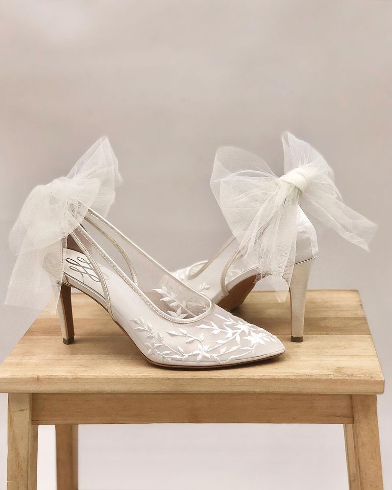 White Slingbacks with Vintage Frame Bag