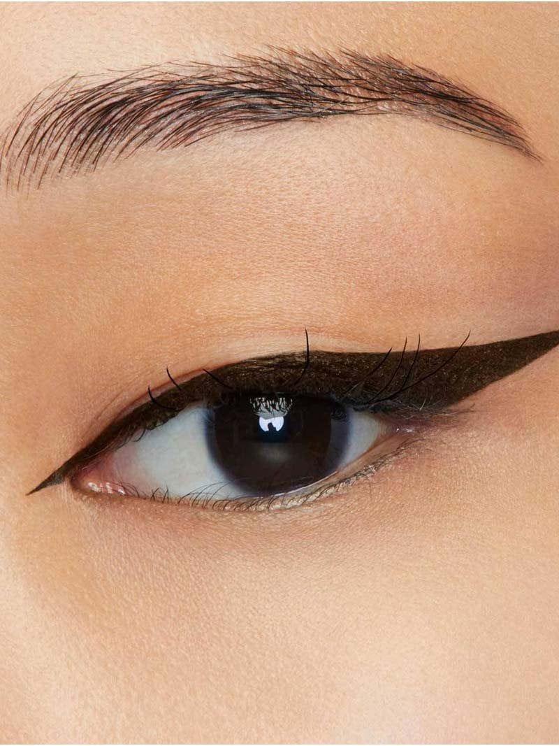 Inner Corner Eyeliner Flick