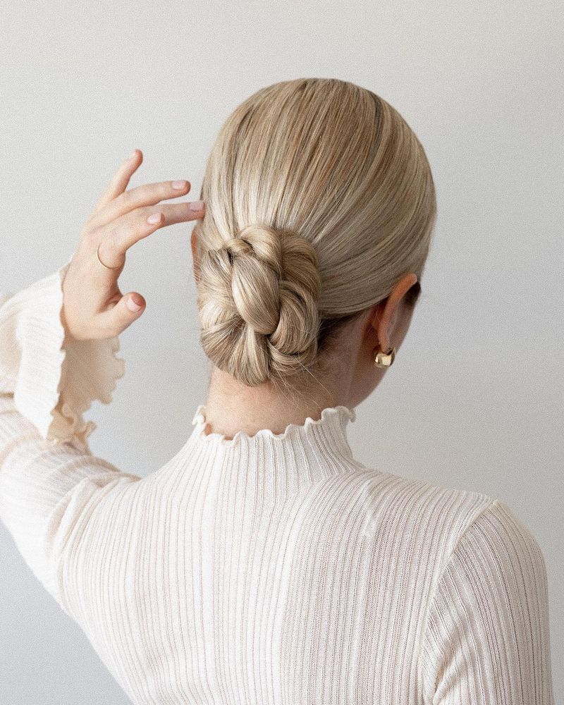 Twisted Bun Technique