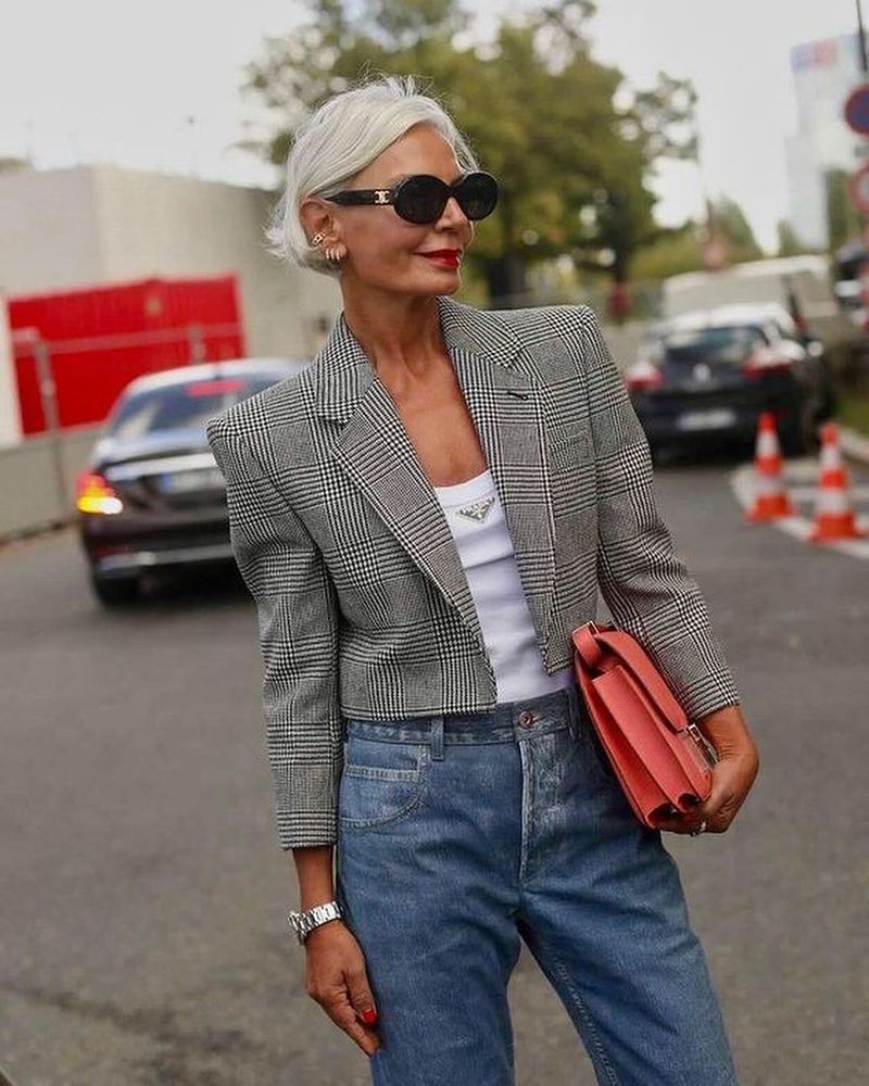 Cropped Tailored Blazer