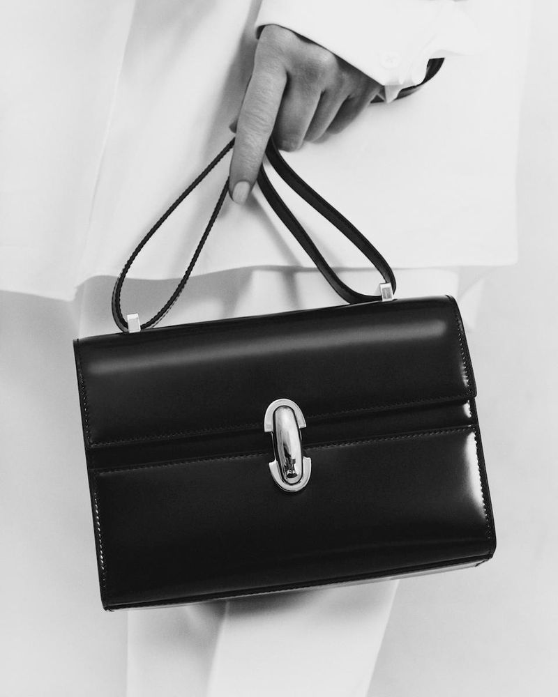 Savette Symmetry Pochette