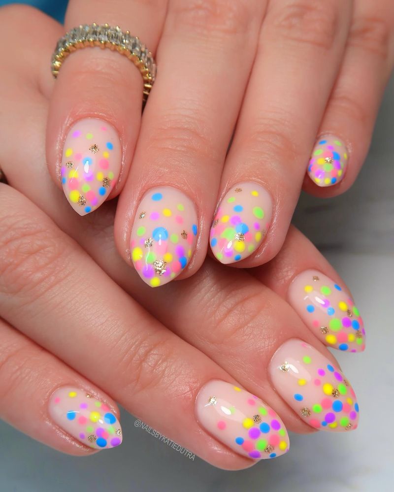 Tiny Dot Clusters