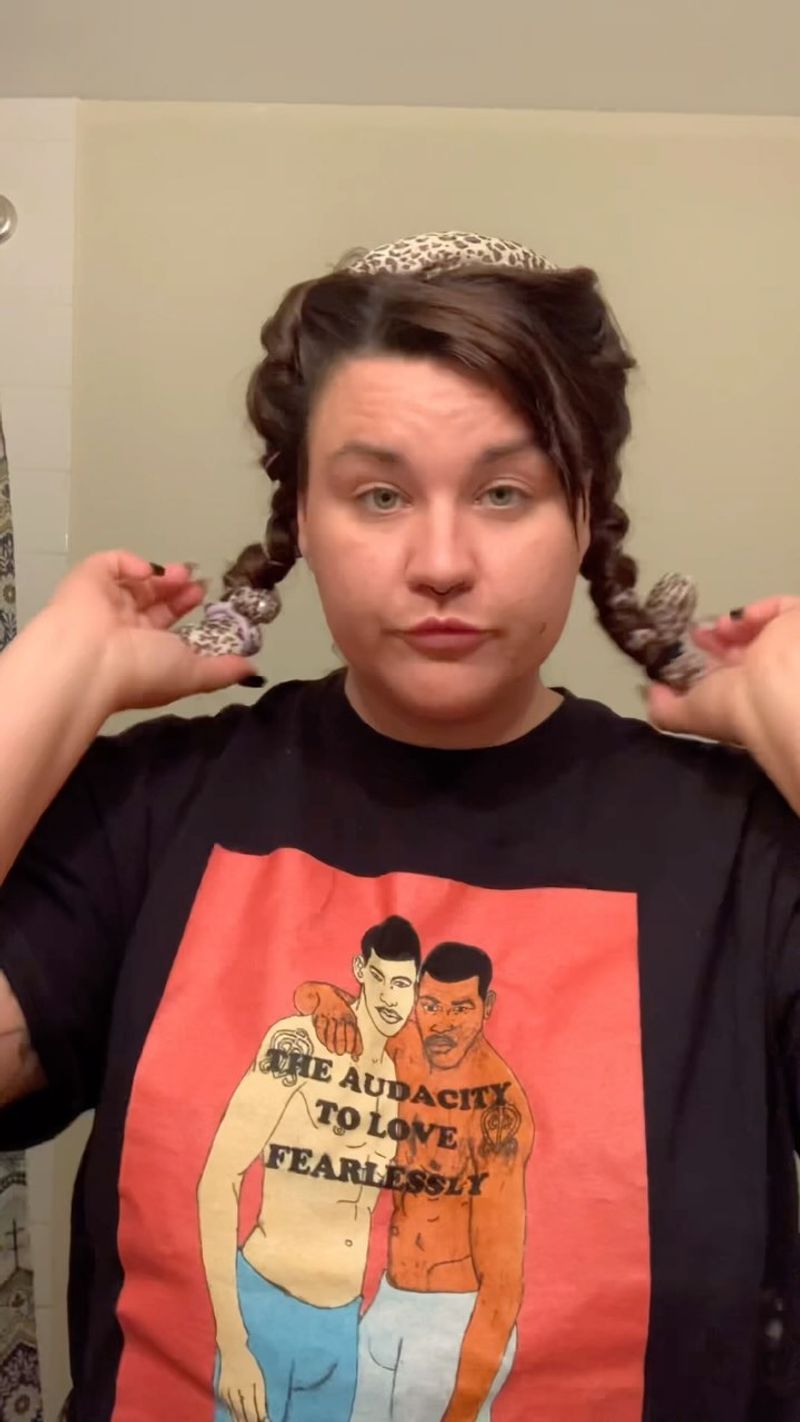 T-Shirt Curls
