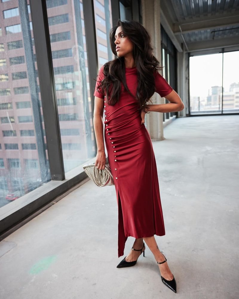 Black Shoes: Timeless Elegance That Never Fails