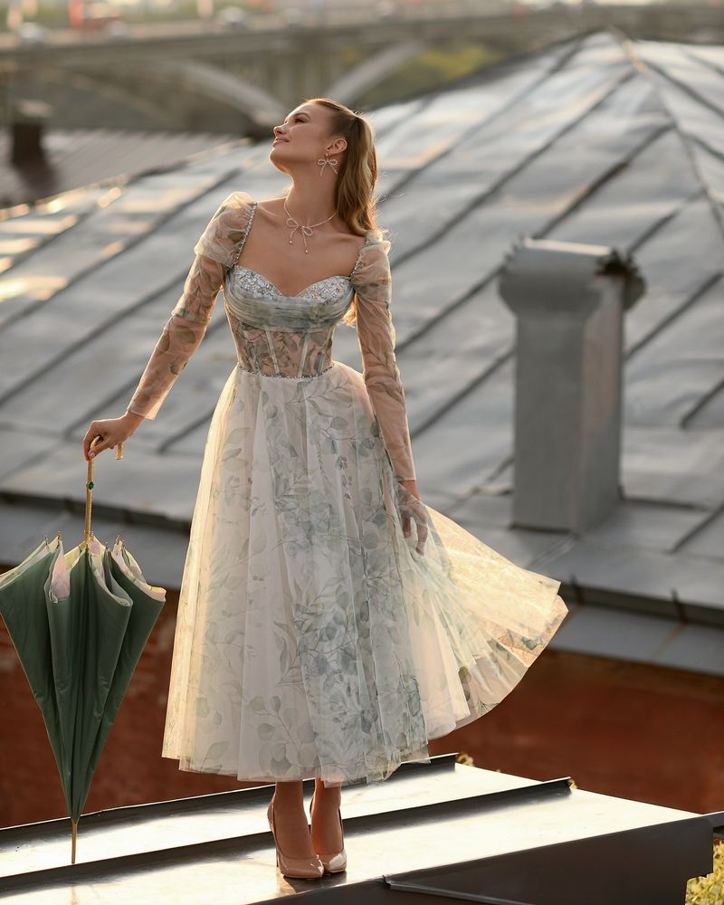 Lace Midi Dress That Brings Timeless Romance