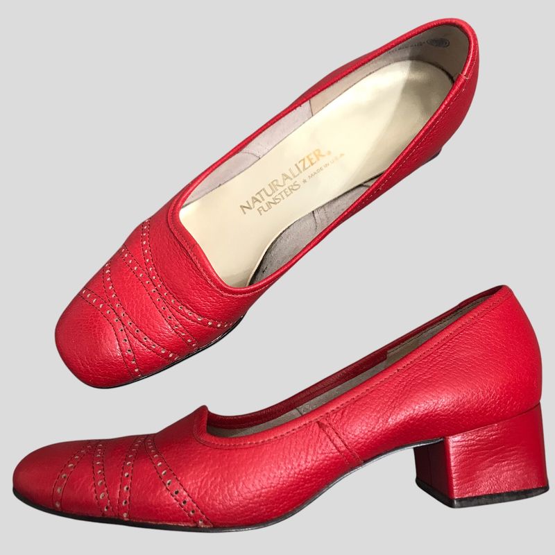 Slingbacks: The Business-to-Cocktails Solution