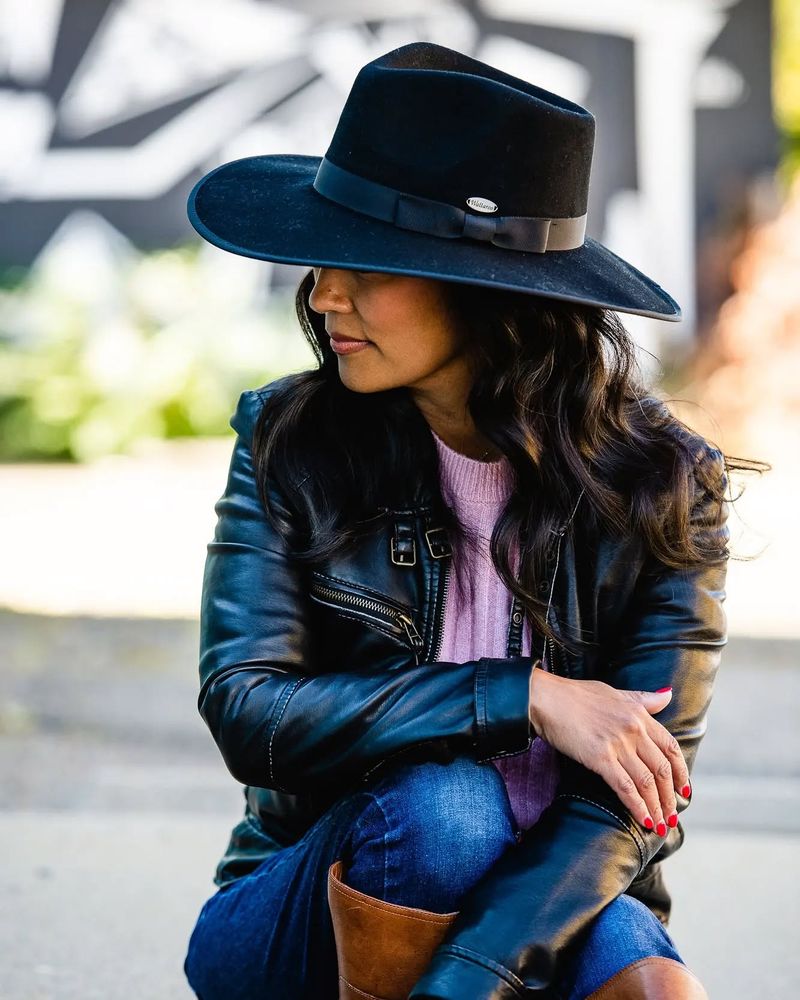 Floppy Wool Hat: Bohemian Elegance